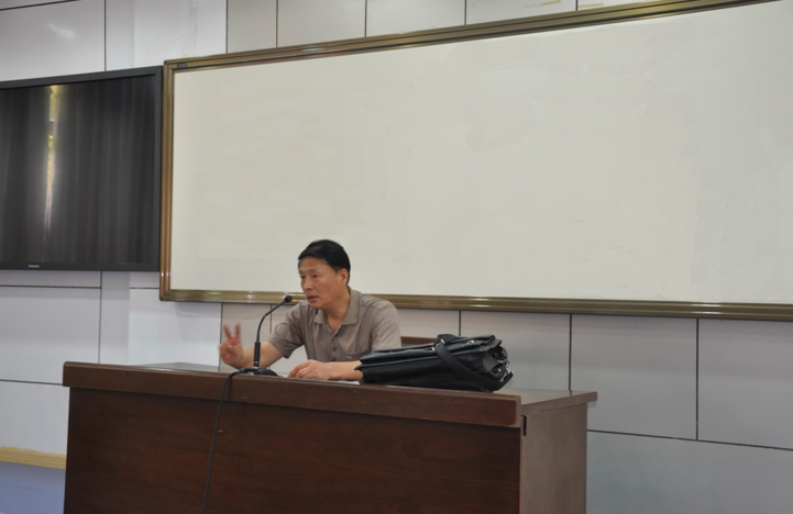 黄海鸥老师为taptap师生现场指导